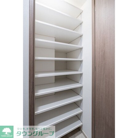 ザ・グラヴィティ新宿の物件内観写真